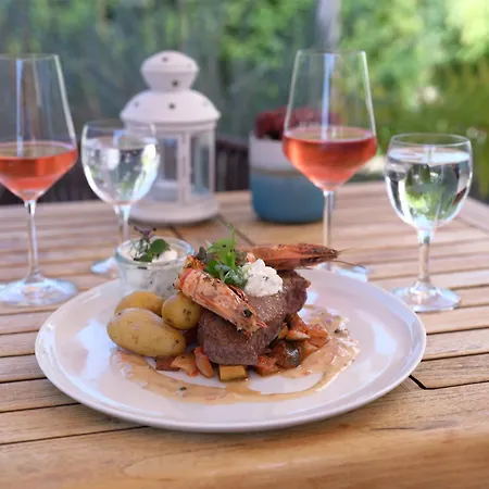 Doppelzimmer In Der Hotelanlage Tarnewitzer Hof *